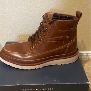 tommy hilfiger christo boots